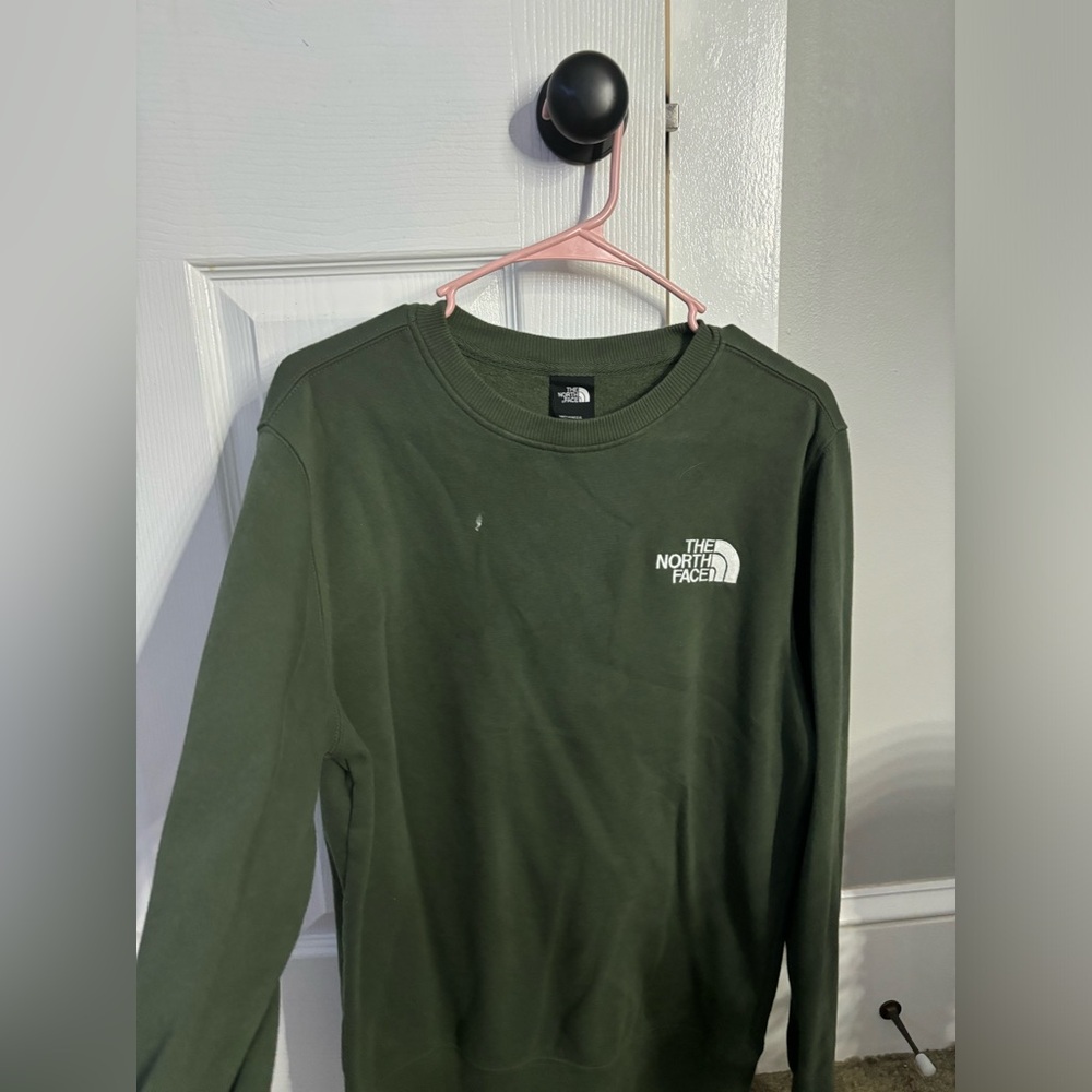 green north face crew neck